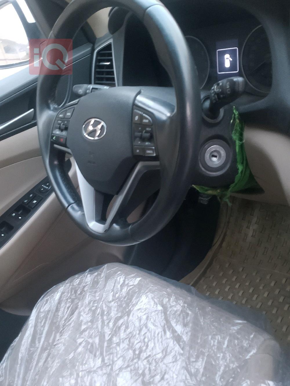 هیۆندای تۆکسۆن